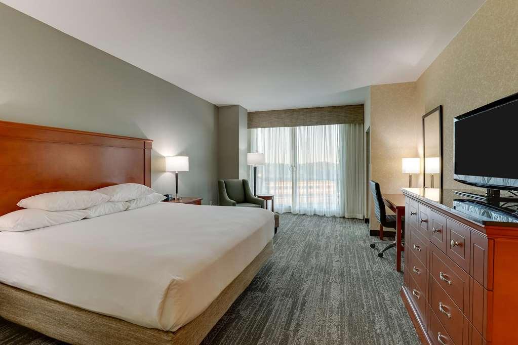 Drury Inn & Suites Independence Kansas City ブルー・スプリングス 部屋 写真